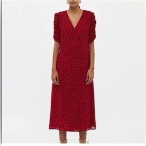 Chic Red and Black Patterned Midi Dress